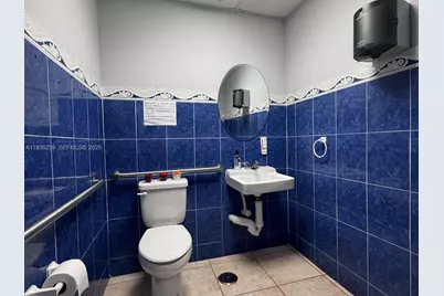 Full-Service Beauty Salon For Sale in Doral, Doral, FL 33172 - Photo 20