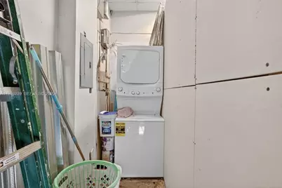 Full-Service Beauty Salon For Sale in Doral, Doral, FL 33172 - Photo 14