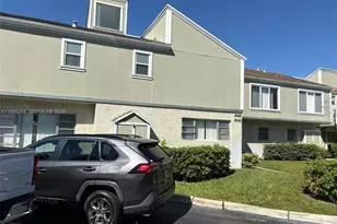 8043 Lagos De Campo Blvd, Tamarac, FL 33321 - Photo 1