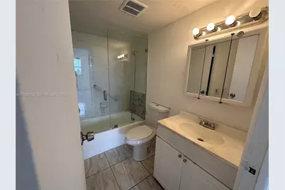16465 NE 22nd Ave #504, North Miami Beach, FL 33160 - Photo 6