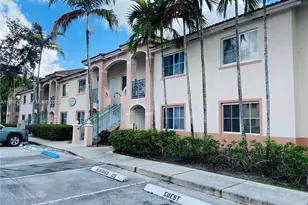 2173 NW 78th Ave, Pembroke Pines, FL 33024 - Photo 4
