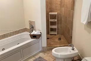 18201 Collins Ave, Sunny Isles Beach, FL 33160 - Photo 40