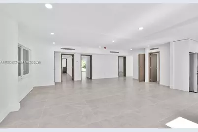 7902 SW 67th Ave, South Miami, FL 33143 - Photo 2