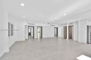 7902 SW 67th Ave, South Miami, FL 33143 - Photo 2