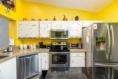 7535 Trent Dr #202, Tamarac, FL 33321 - Photo 4