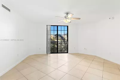1919 Van Buren St #418A, Hollywood, FL 33020 - Photo 2