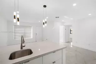 7662 SW 152nd Ave, Miami, FL 33193 - Photo 8