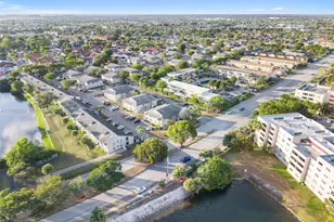 7662 SW 152nd Ave, Miami, FL 33193 - Photo 20