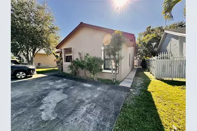 6032 SW 38th St #1, Miramar, FL 33023 - Photo 12