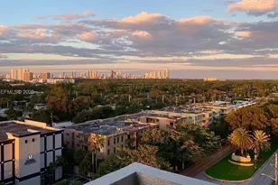 13499 Biscayne Blvd, North Miami, FL 33181 - Photo 2