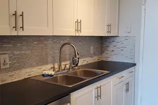 [Address not provided], North Miami, FL 33181 - Photo 10