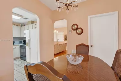 1633 SW 30th Ave, Miami, FL 33145 - Photo 8