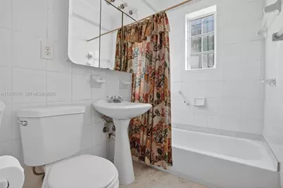 1633 SW 30th Ave, Miami, FL 33145 - Photo 18