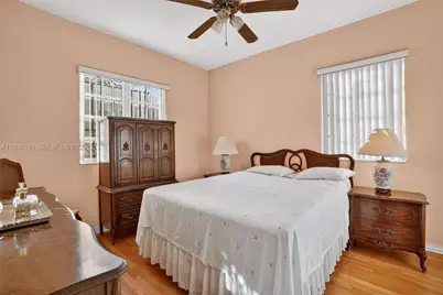 1633 SW 30th Ave, Miami, FL 33145 - Photo 16