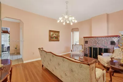 1633 SW 30th Ave, Miami, FL 33145 - Photo 4