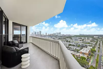 2000 Island Blvd #2507, Aventura, FL 33160 - Photo 16