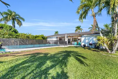 610 NW 16th St, Homestead, FL 33030 - Photo 16