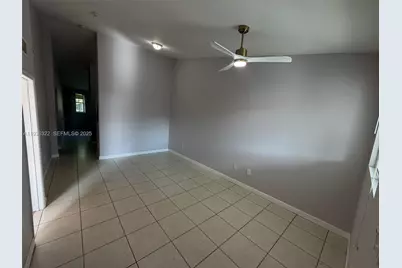 1543 SE 25th St #204, Homestead, FL 33035 - Photo 6