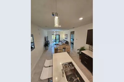 8301 NW 41st St #B-402, Doral, FL 33166 - Photo 6