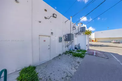 1975 71st St, Miami Beach, FL 33141 - Photo 16