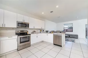 23061 SW 128th Pl, Miami, FL 33170 - Photo 4