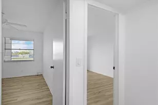 3030 Lincoln B, Boca Raton, FL 33434 - Photo 10