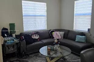 3368 W 105th Terrace, Hialeah, FL 33018 - Photo 4