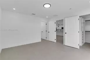 6421 SW 59th Ave, South Miami, FL 33143 - Photo 16