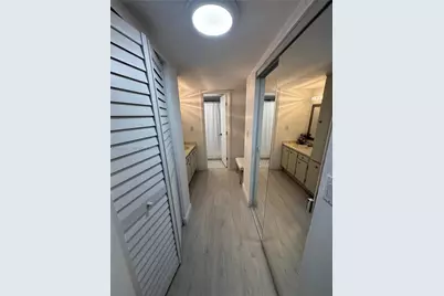 900 Colony Point Cir #218, Pembroke Pines, FL 33026 - Photo 12