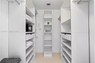 501 NE 31st St, Miami, FL 33137 - Photo 18