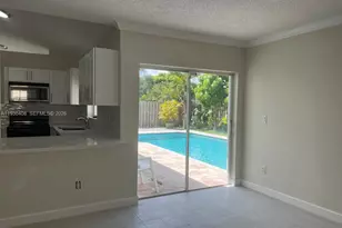 21312 SW 94th Ct, Cutler Bay, FL 33189 - Photo 6