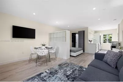 1241 14th St #4, Miami Beach, FL 33139 - Photo 4