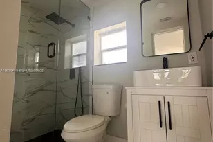 130 Virginia Ct, Englewood, FL 34223 - Photo 14