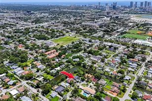 216 SW 6th St, Hallandale Beach, FL 33009 - Photo 56