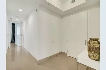 16001 Collins Ave #702, Sunny Isles Beach, FL 33160 - Photo 44