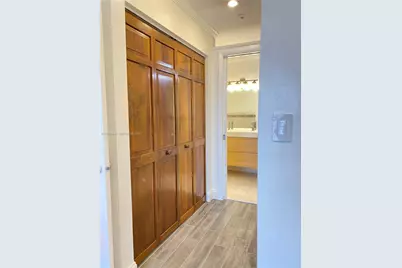 17051 NE 35th Ave #208, North Miami Beach, FL 33160 - Photo 12