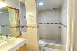 17051 NE 35th Ave, North Miami Beach, FL 33160 - Photo 14