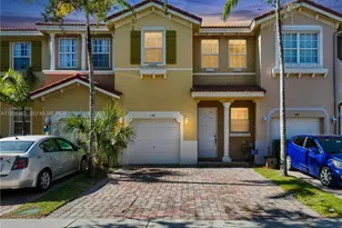 686 NE 21st Ave, Homestead, FL 33033 - Photo 1