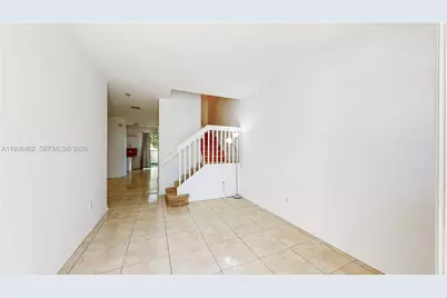 686 NE 21st Ave, Homestead, FL 33033 - Photo 4