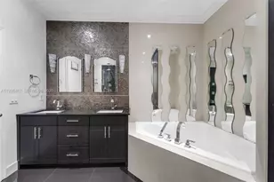 851 SW 154th Path, Miami, FL 33194 - Photo 6