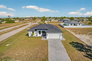 2325 NW 25th Ln, Cape Coral, FL 33993 - Photo 26