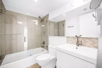 1915 Brickell Ave #C1213, Miami, FL 33129 - Photo 22