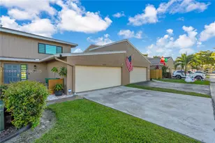 5124 S University Dr, Davie, FL 33328 - Photo 2