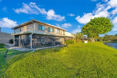 5124 S University Dr, Davie, FL 33328 - Photo 34