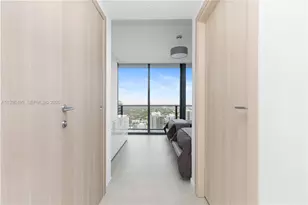 1000 Brickell Plaza, Miami, FL 33131 - Photo 20