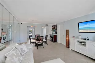 2600 Diana Dr, Hallandale Beach, FL 33009 - Photo 18