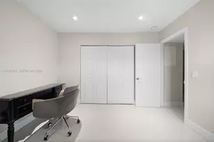 20310 NE 3rd Ct, Miami, FL 33179 - Photo 18