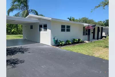 8245 SW 100th St, Miami, FL 33156 - Photo 1