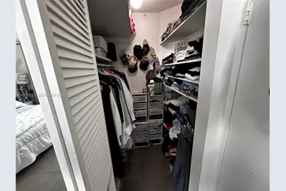 801 Brickell Bay Dr #761, Miami, FL 33131 - Photo 16