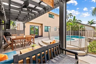 223 SE 8th St, Dania Beach, FL 33004 - Photo 38